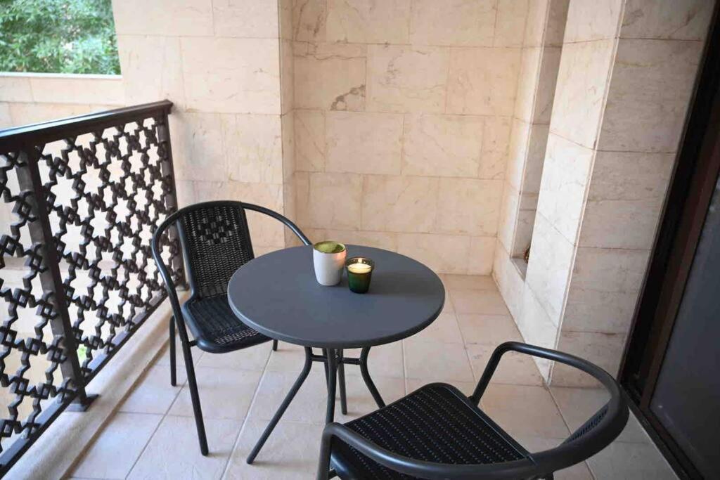 Brand New Furniture . Close To Dubai Mall. Zewnętrze zdjęcie